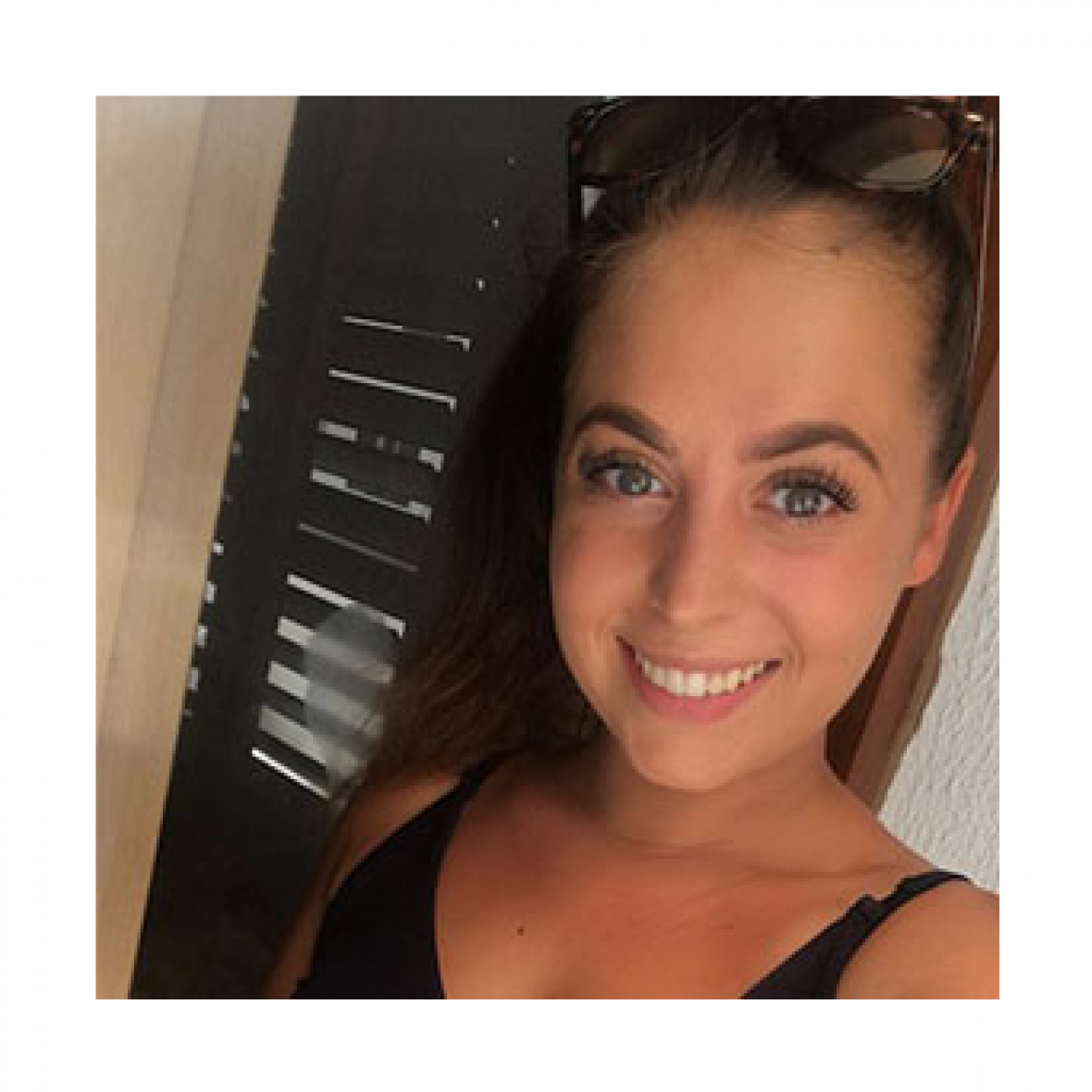 Amanda | Massage Beach Therapist